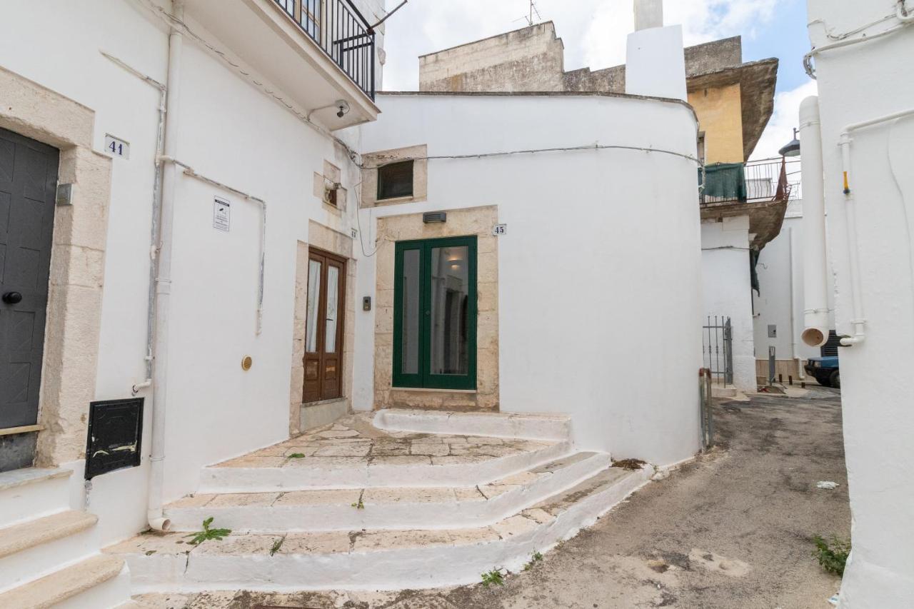 Casa Maestra Ceglie Messapica Exterior foto