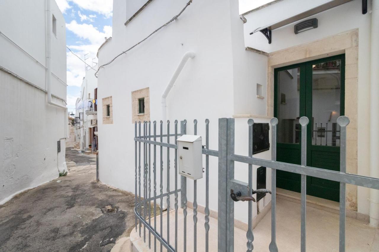 Casa Maestra Ceglie Messapica Exterior foto